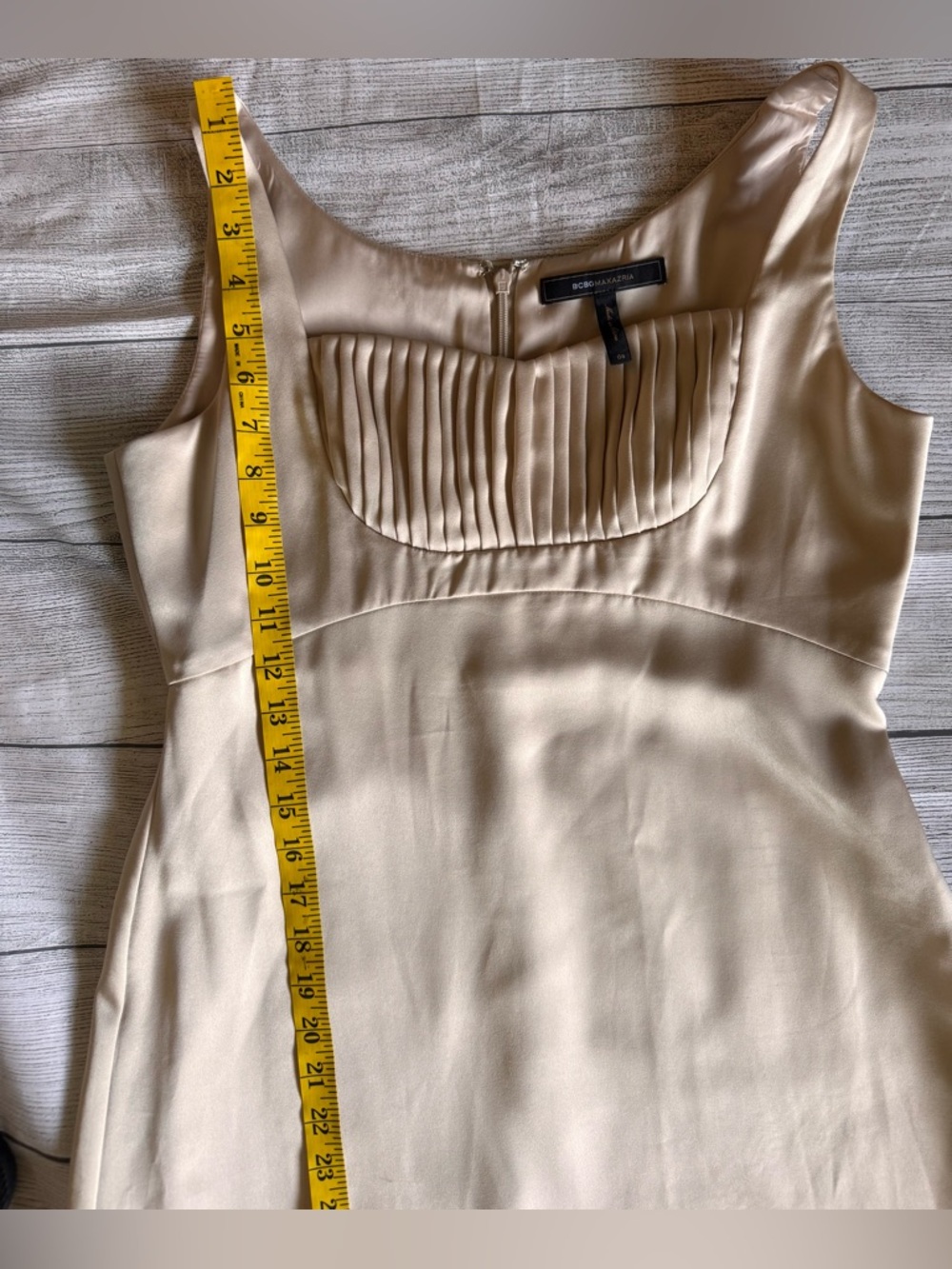 BCBG Max Azria Champagne Satin Midi Dress Pleated Bust Formal Wedding Size 8 - Picture 5 of 10